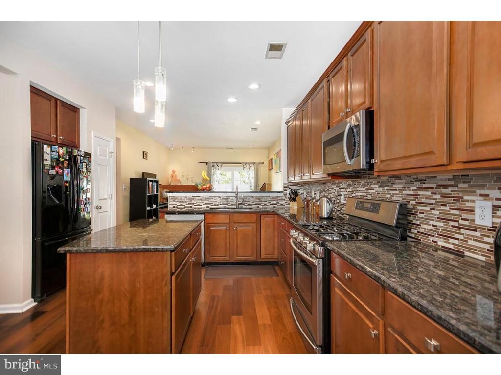 Foto principal - 93 Windsor Pond Rd