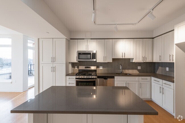 2HAB, 2BA - 1.085 ft² - Park77 Apartments