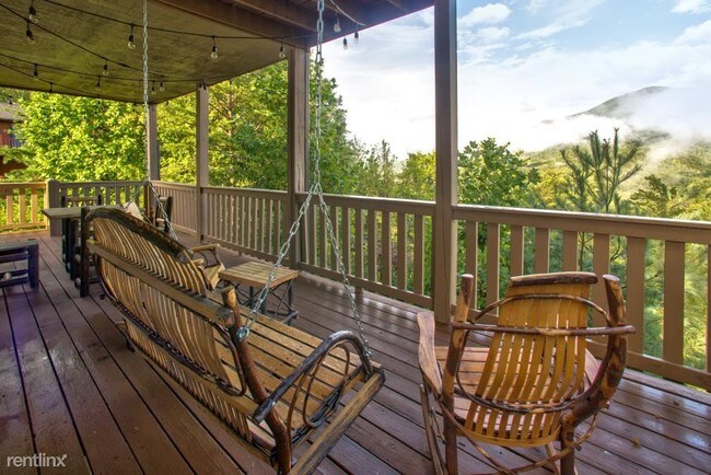Building Photo - 3505 Jakes Ridge Way