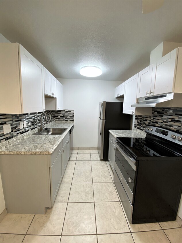 Images Highland Apartments Apartments 4725 W Powell Blvd Gresham, OR