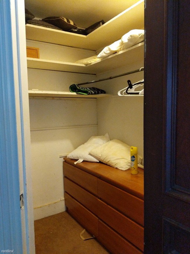 Building Photo - Studio, 1 bath  - 325 Beacon St