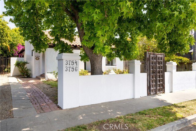 Foto del edificio - 3754 Mountain View Ave