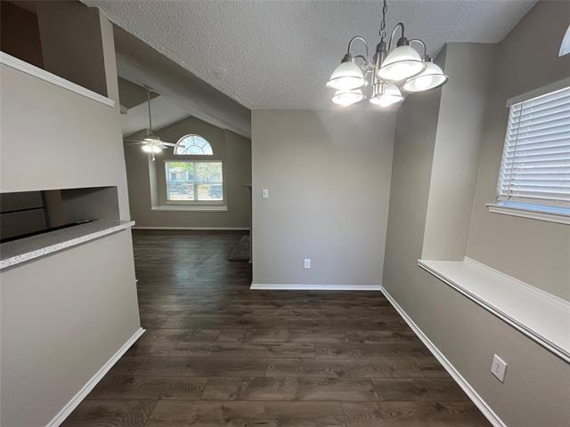 Building Photo - 1636 Vail Meadow Ln