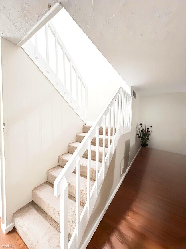 Foto del edificio - 3 br, 2.5 bath House - 1590 Forest Lakes C...