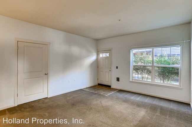 Building Photo - 22832 SW Forest Creek Dr
