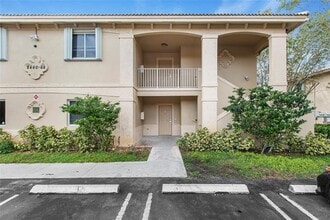 Building Photo - 8460-8466 NW 40th St