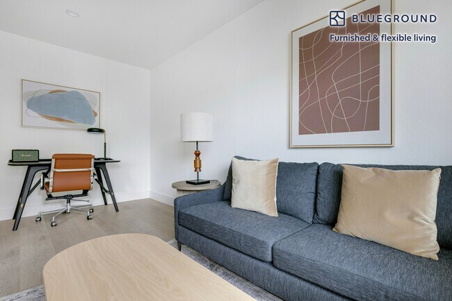 Foto del edificio - 2124 Parker St