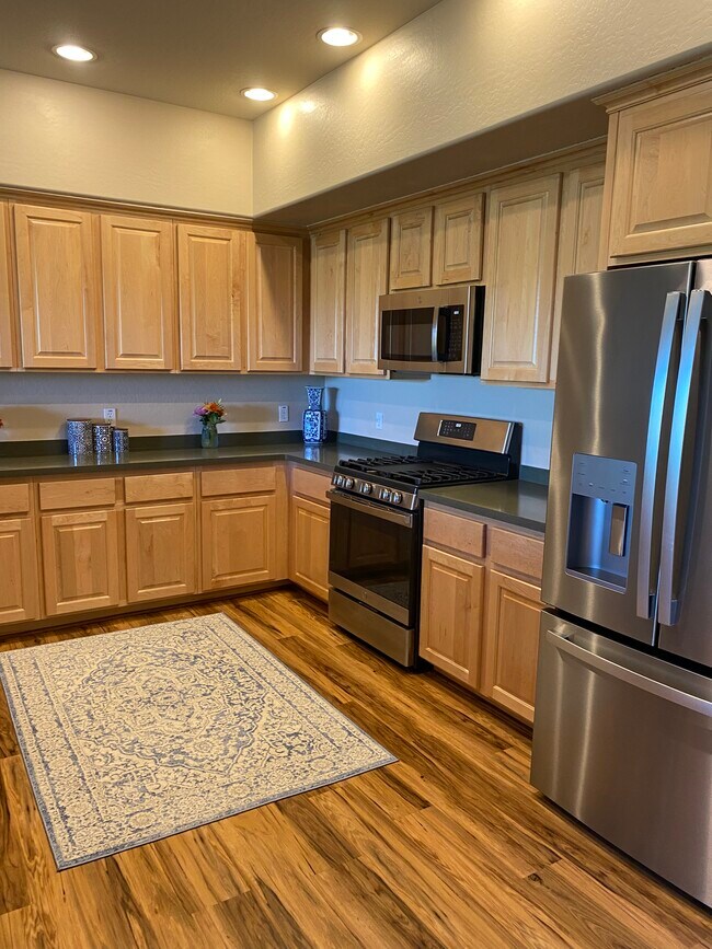 Cocina - 20750 N 87th St