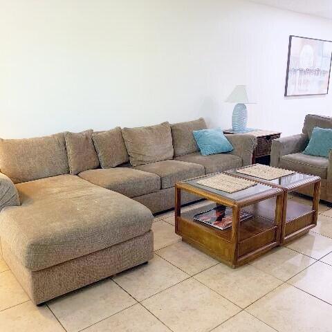 Building Photo - 308 Southwind Ct