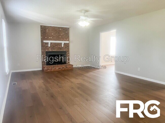 Foto del edificio - 2238 Kay Rd