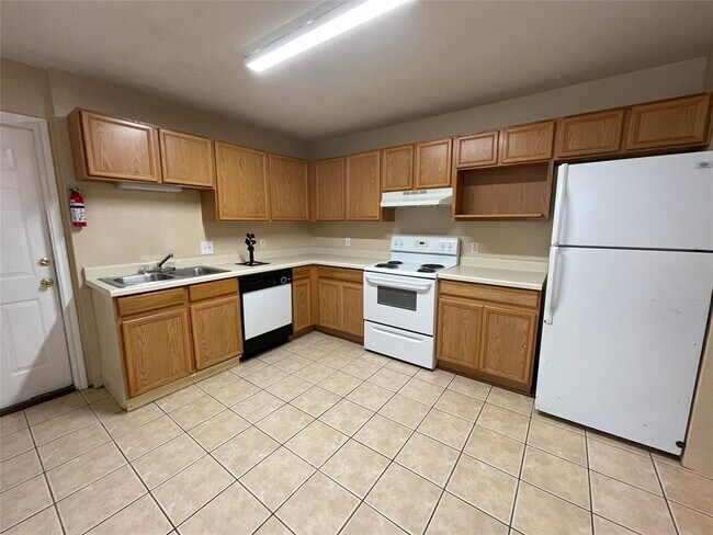Foto del edificio - 11241 Terra Loop Rd