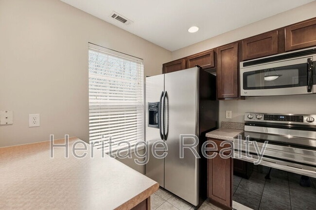 Building Photo - 3112 Pinex Ln