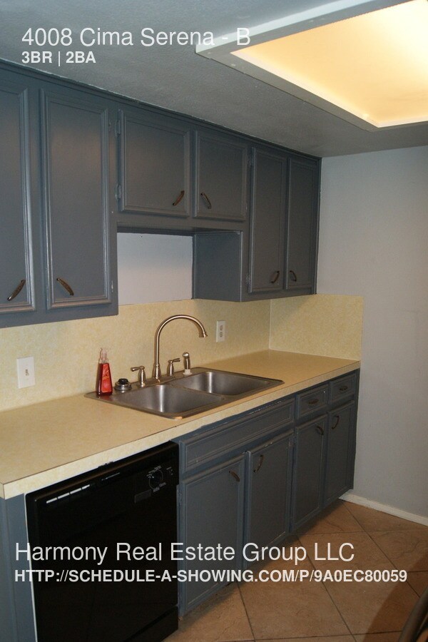 Building Photo - 4008 Cima Serena Dr