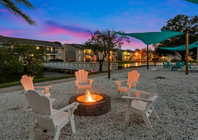 Building Photo - Atwater Westchase