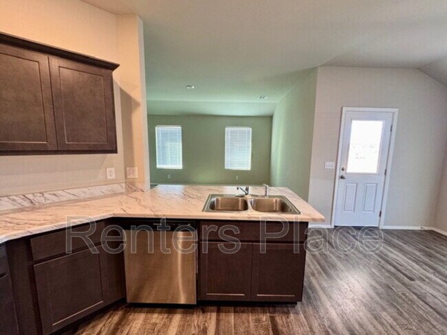 Foto del edificio - 15824 Appaloosa St