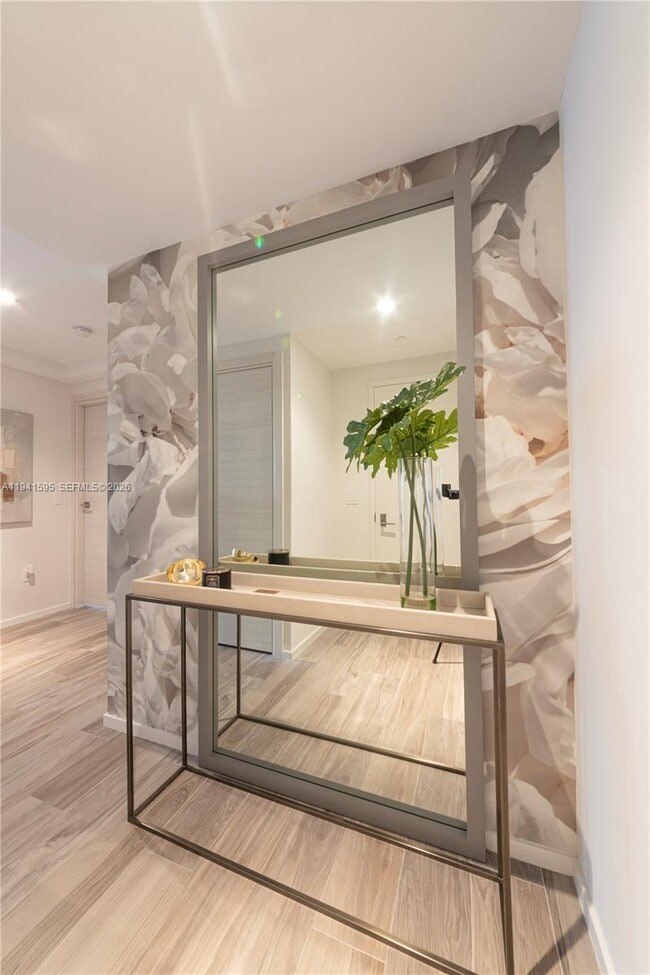 Foto del edificio - 801 S Miami Ave