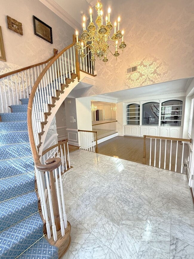 Building Photo - Elegant 3 Bedroom In River Hill Community