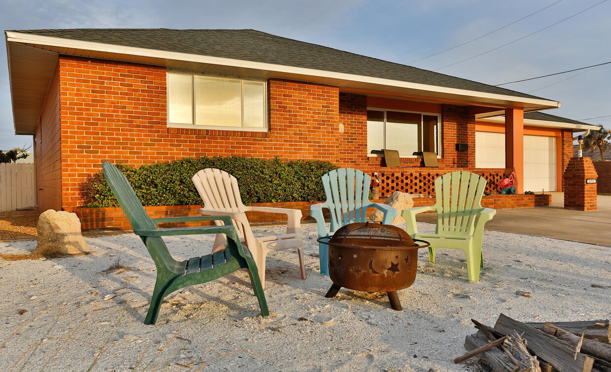 Primary Photo - 2312 Ocean Shore Blvd