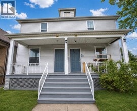 Building Photo - 790 Marentette Ave