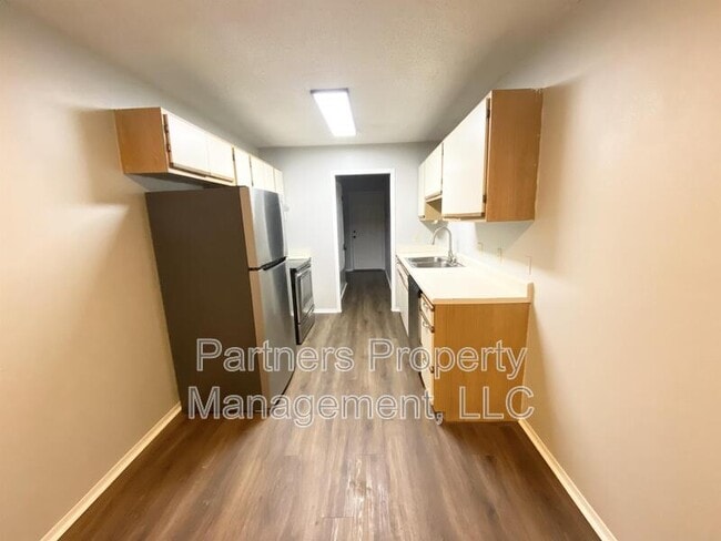 Foto del edificio - 5705 Sara St