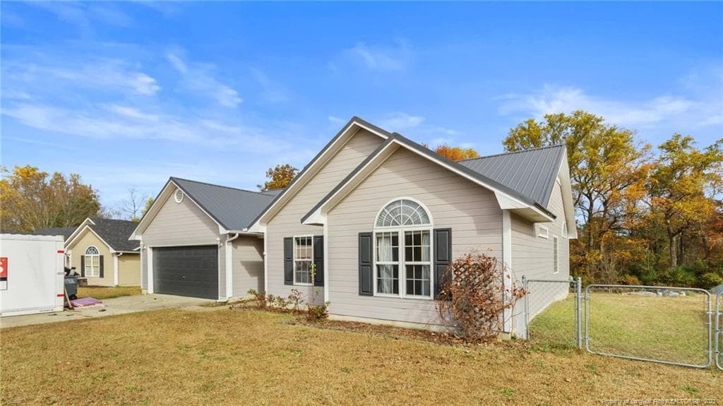 133 Chapel Hill Dr, Raeford, NC 28376 House Rental in Raeford, NC