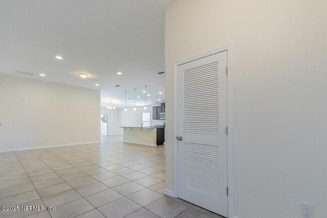 Foto del edificio - 95241 Tanglewood Dr