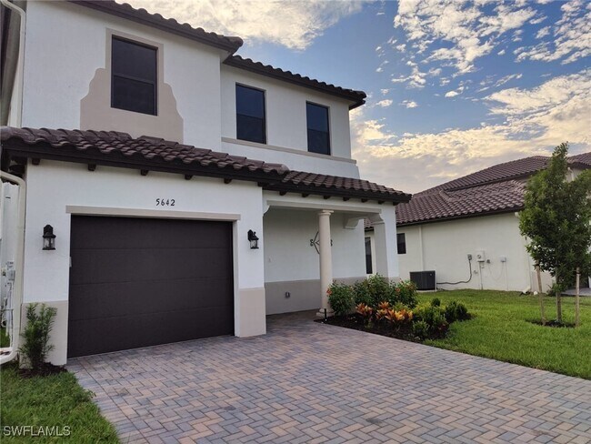 Building Photo - 5642 Carrara Dr