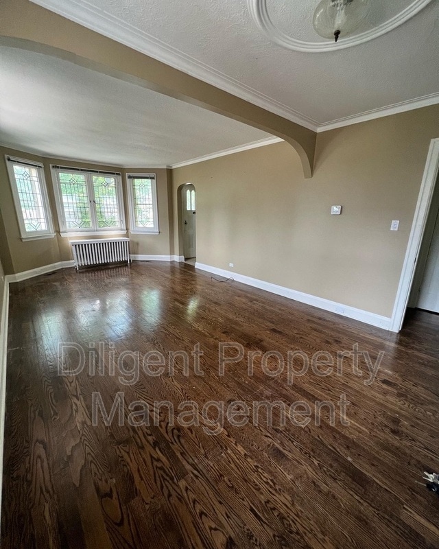 Building Photo - 642 Bolivar St