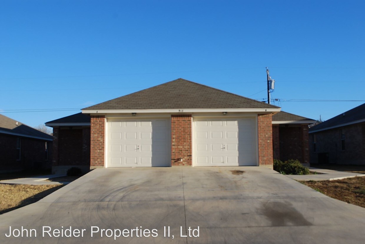 Foto principal - 929 Maplewood St