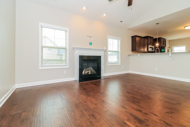 Building Photo - 220 Hardaway Point