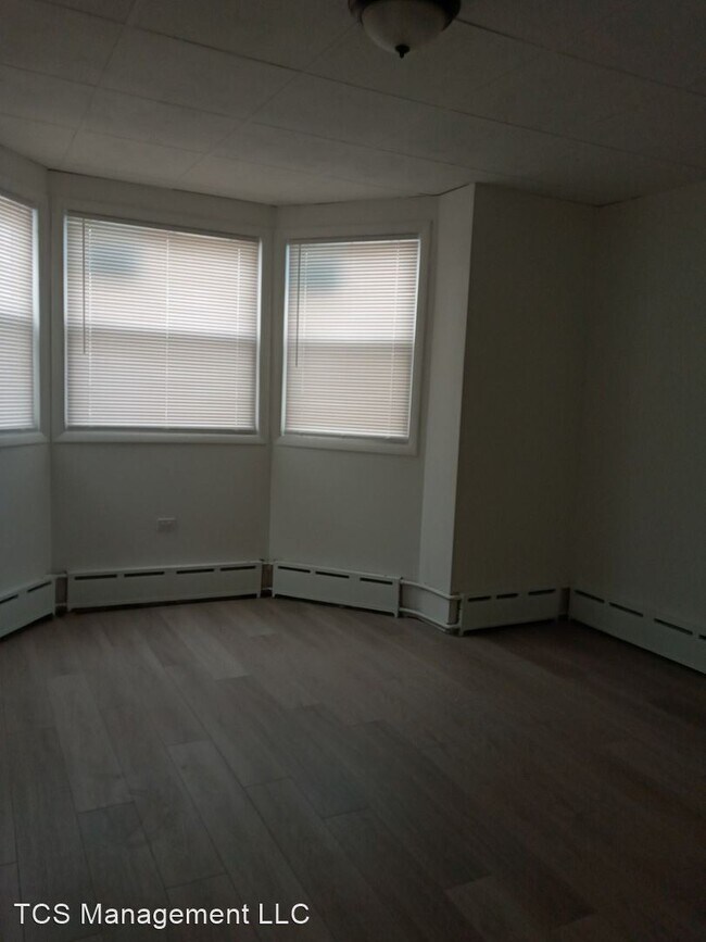 Building Photo - 3 br, 2 bath House - 6156 Grays Avenue