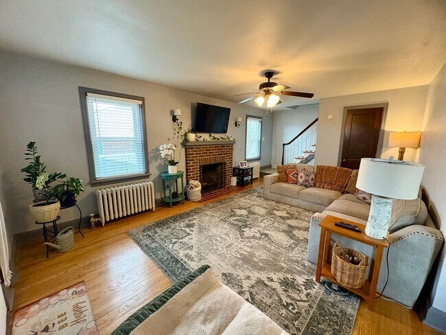 Foto del edificio - 3 Bedroom 1 Bathroom in Harrisburg!