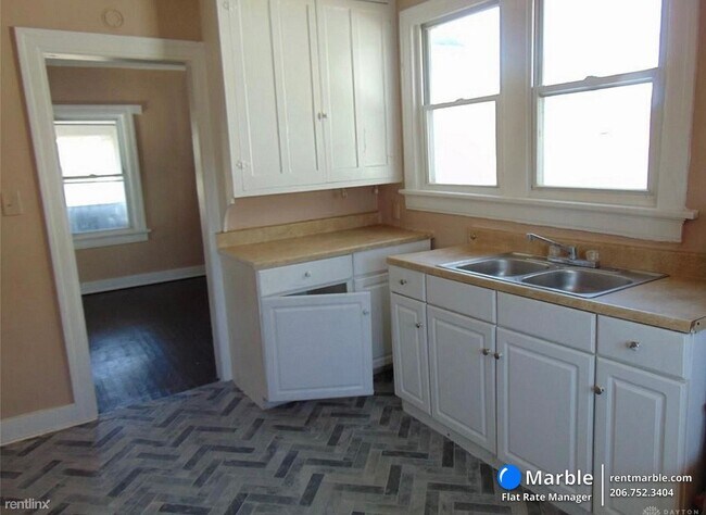 Foto del edificio - 2 br, 1 bath House - 718 Randolph St