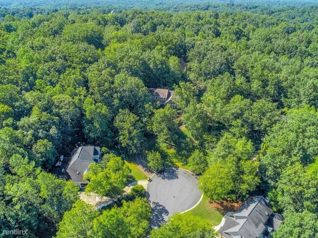 Foto del edificio - 5 br, 3 bath House - 9305 Delft Way