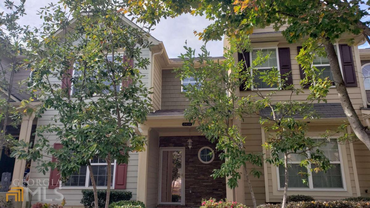 Lawrenceville, 
                        , –