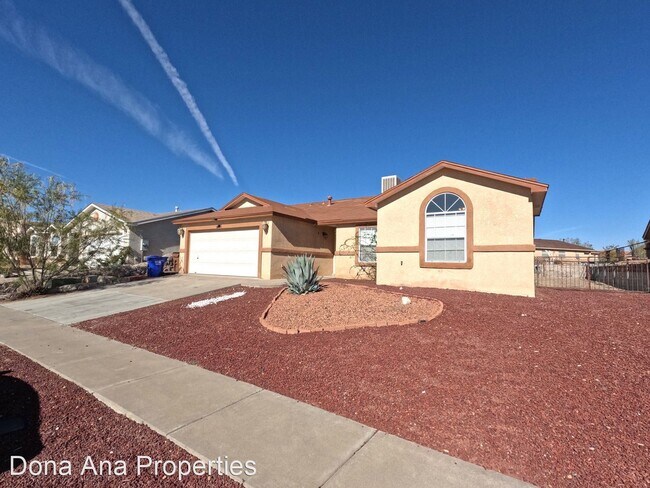 Building Photo - 3 br, 2 bath House - 4991 Galina Dr.