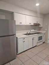 Building Photo - 7240 Hilburn Rd