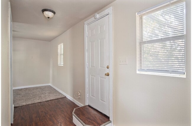 Photo - 526 Cooper St Apartment