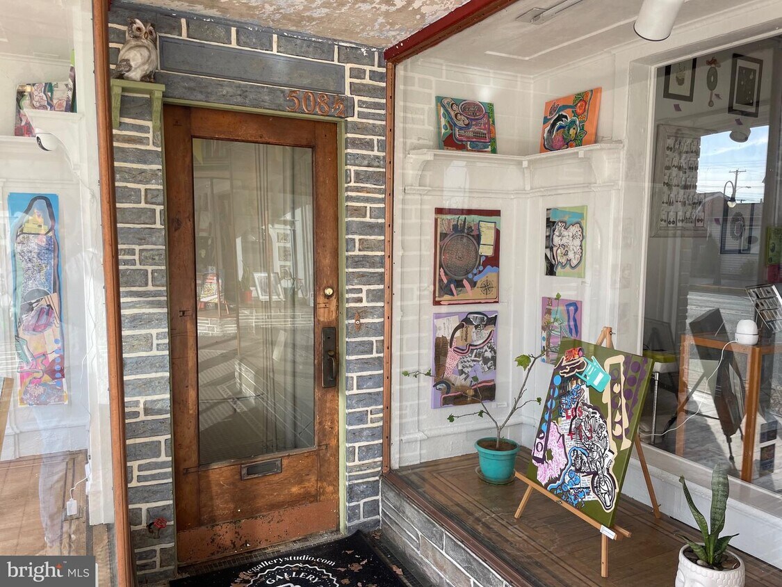 Foto principal - 508.5 N High St