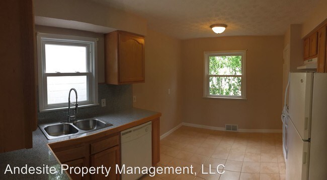 Building Photo - 20751 Bowling Green Rd