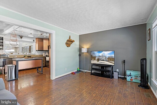 Foto del edificio - 9 Lakeview Terrace