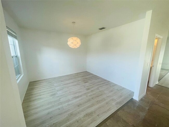 Building Photo - 16616 Broadford Ln