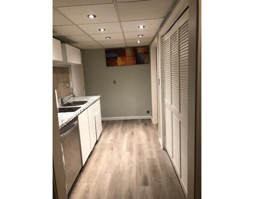 Foto del edificio - 32 Clubhouse Ln