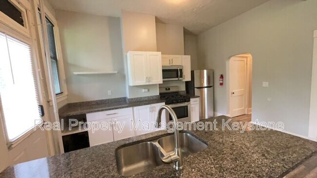 Foto del edificio - 1247 Chartiers Ave