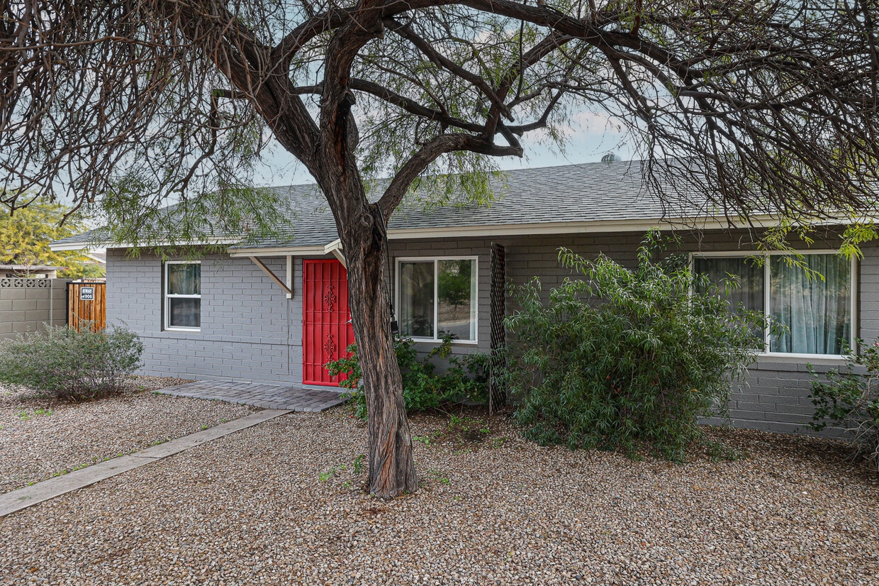 Photo - 3827 N 18th St (Phoenix, AZ)