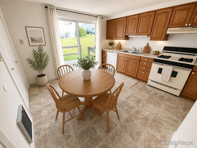 Foto del edificio - 435 Cedarcrest Dr