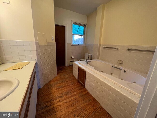 Foto del edificio - 1626 Mifflin St