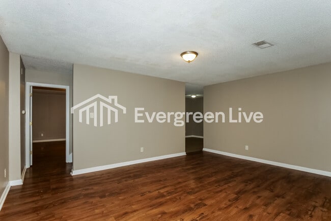 Building Photo - 4599 Addington Dr