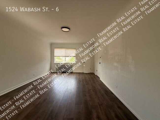 Foto del edificio - 1524 Wabash St