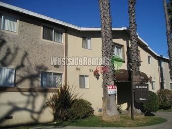 Foto principal - 5105 Woodman Ave